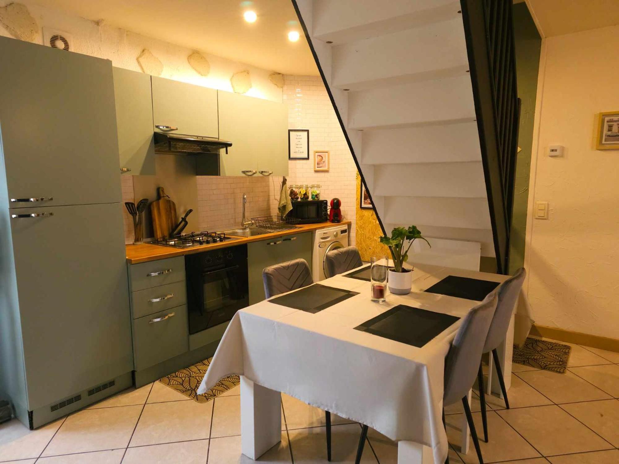 Maison De Ville Avec Jardin Privatif Nevers Esterno foto