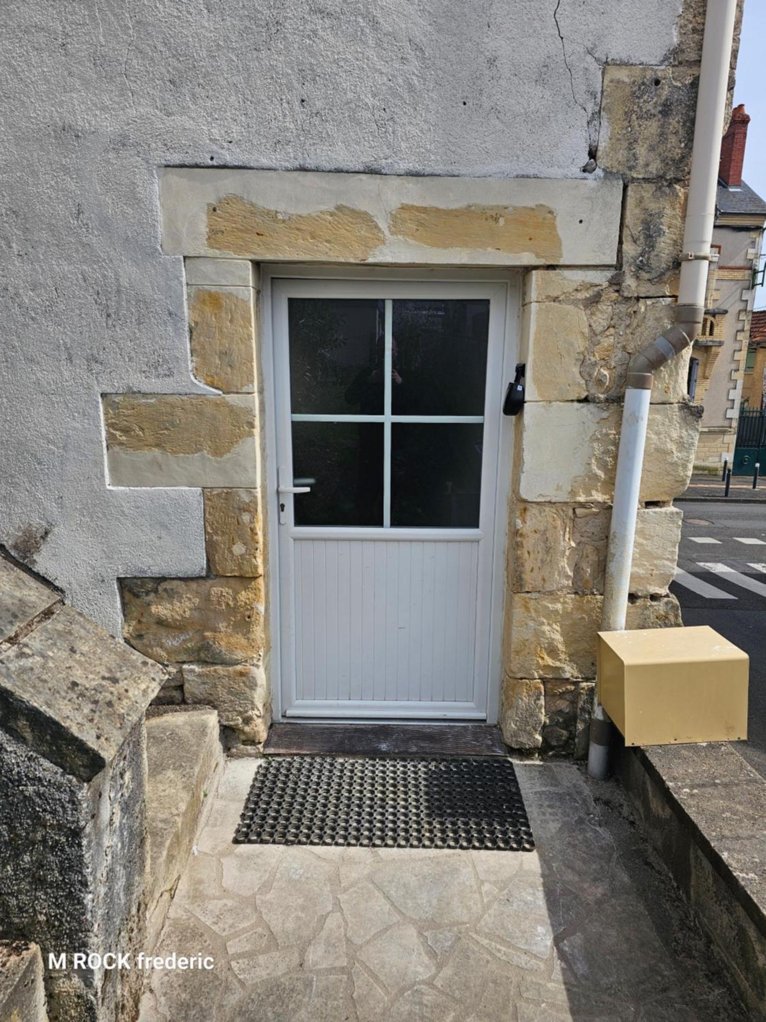 Maison De Ville Avec Jardin Privatif Nevers Esterno foto